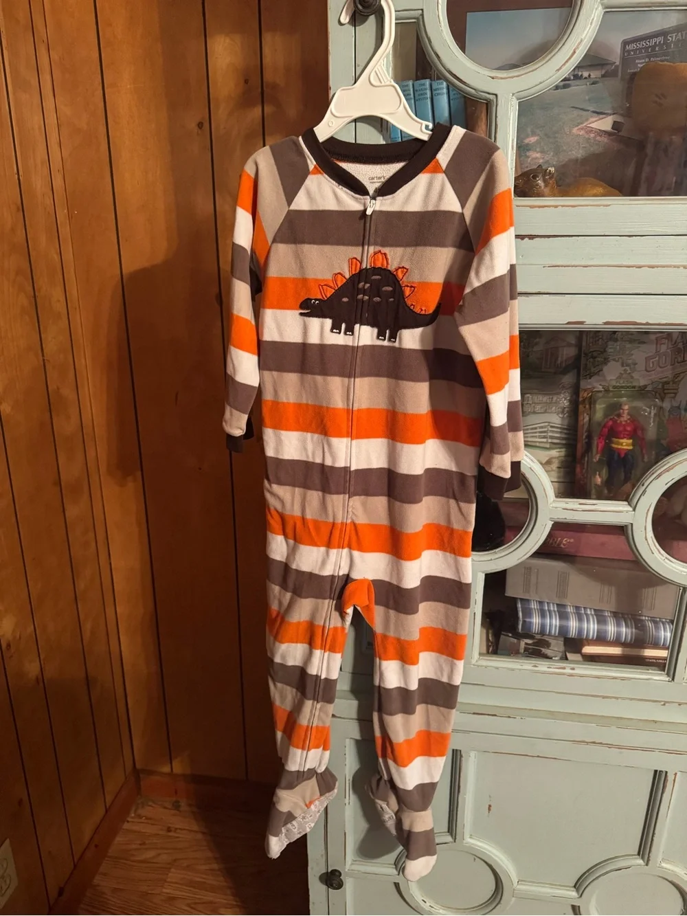 Kids Orange and Gray Striped Dinosaur One-Piece Footed Pajamas Size 4T C2